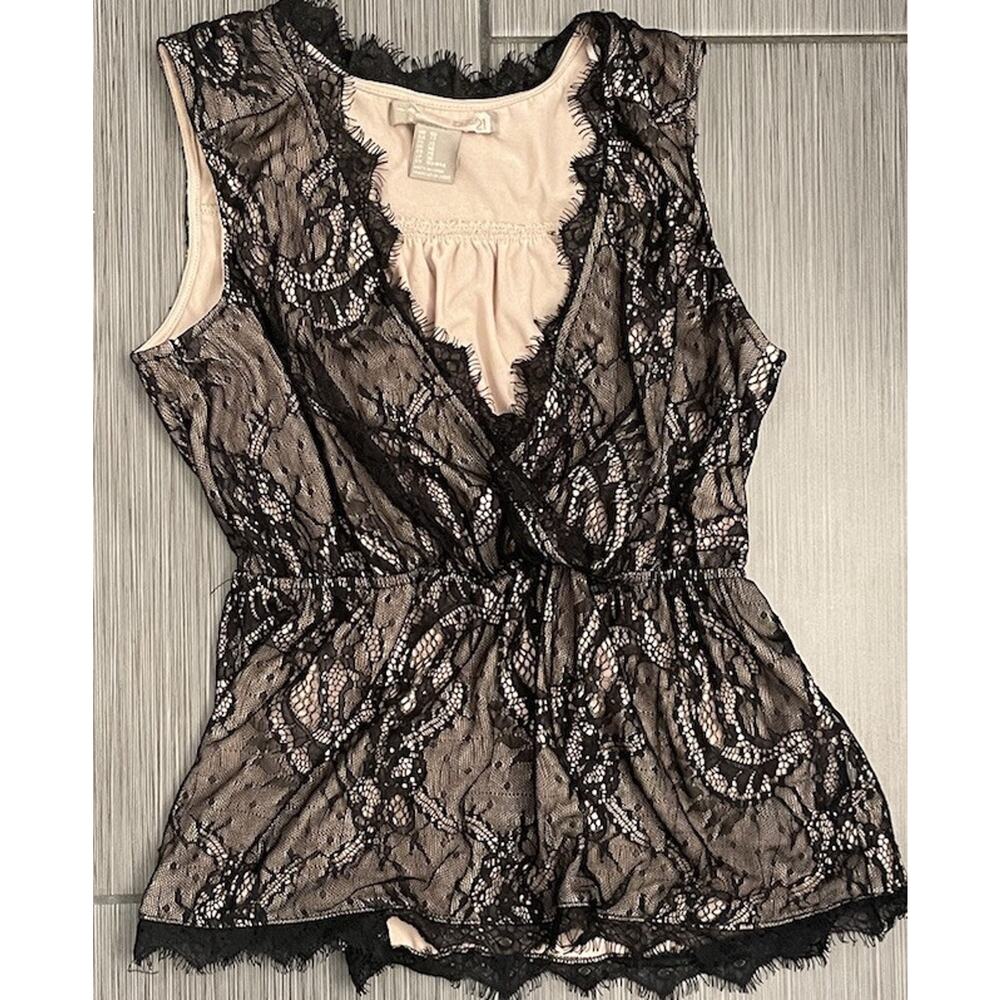 Y2K Black And Beige Layered Lace Vneck Babydoll Tank Size XS Babydoll Forever 21